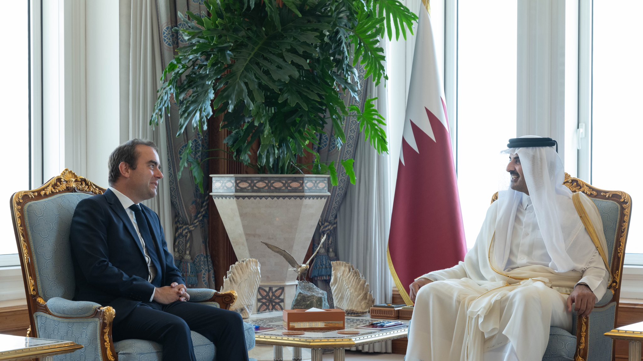 Qatar, France seek upgrade in defense cooperation