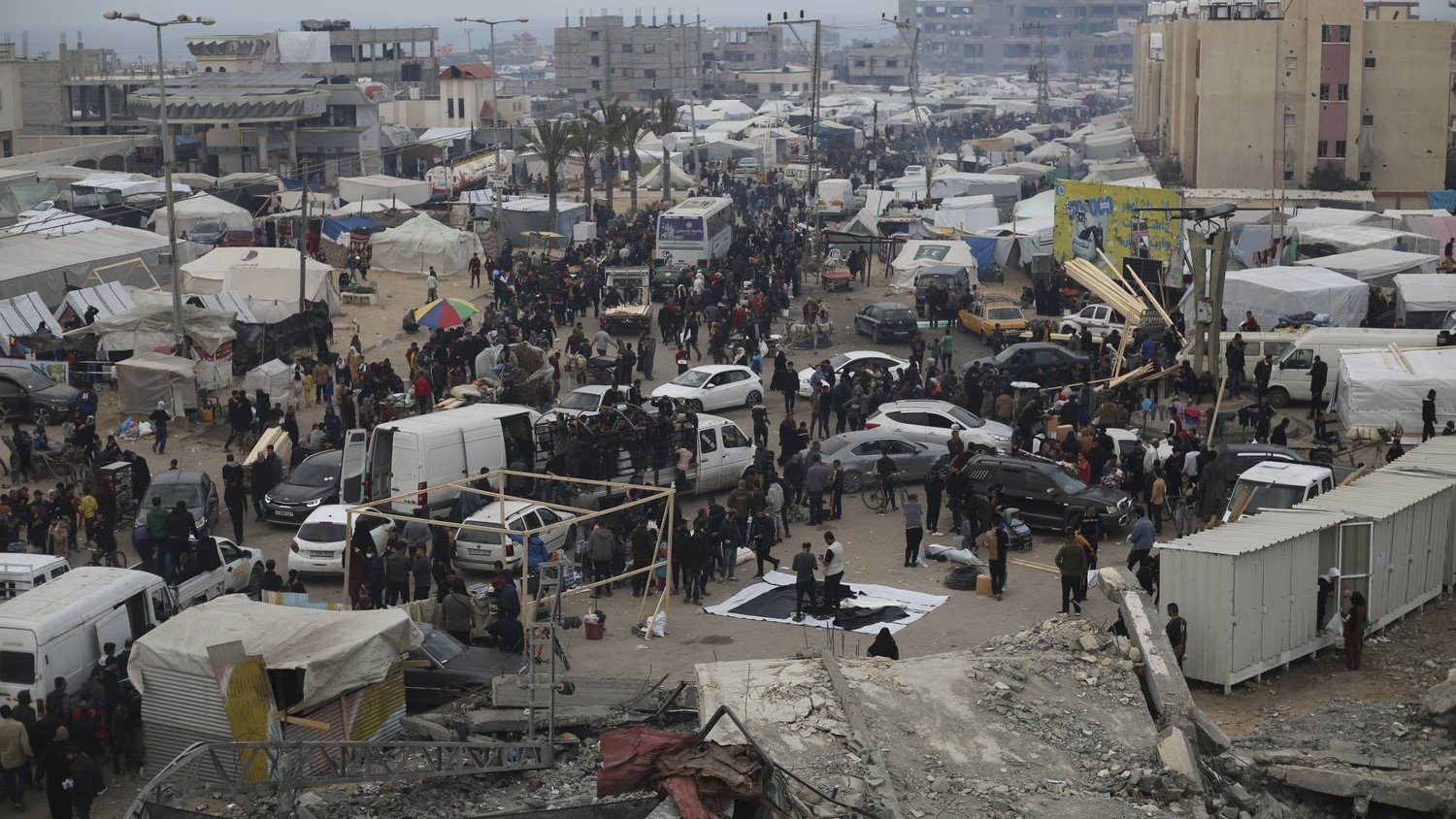 One Million Gazans Displaced To Rafah On Egypt Border