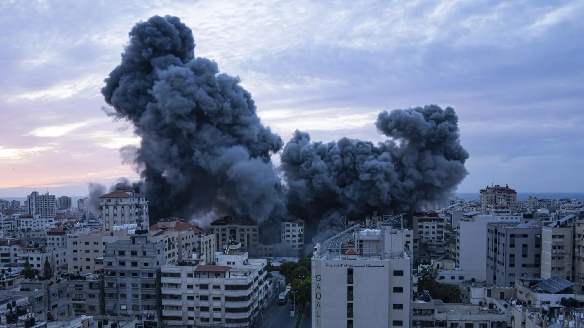 Bombs rain down in Gaza as Israeli death toll soars