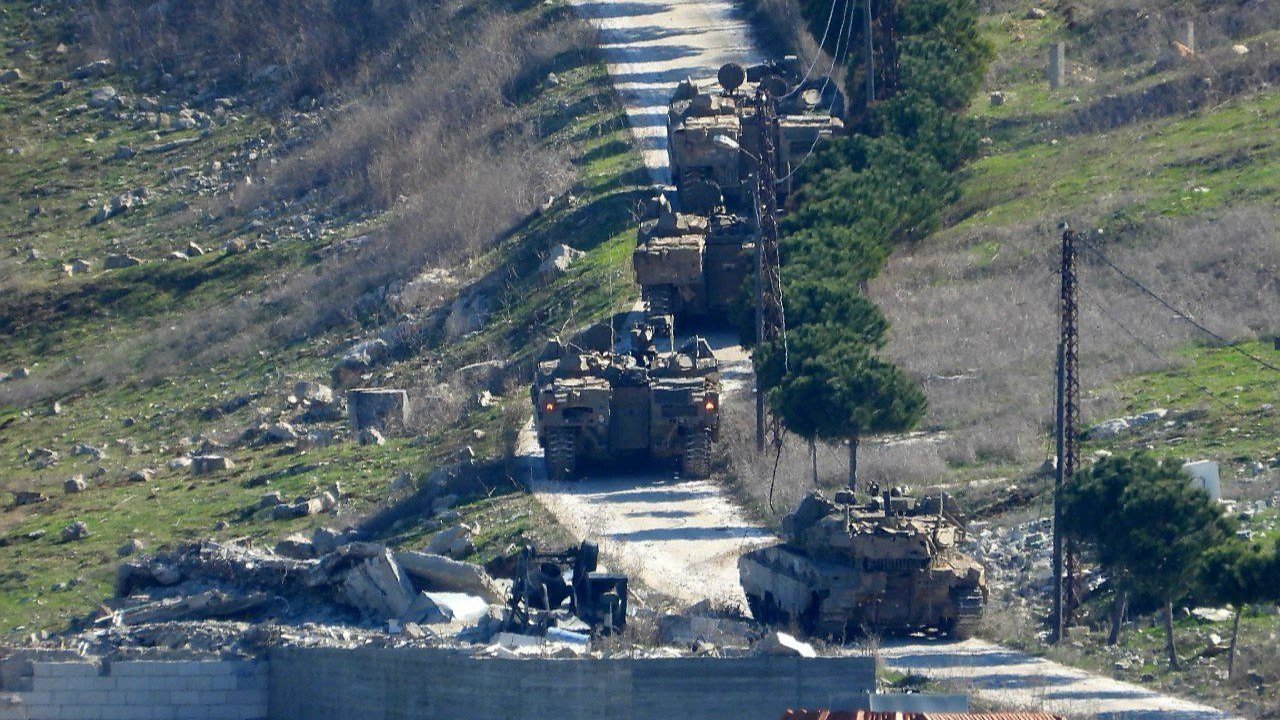 israeli-troops-rampage-through-south-lebanon-as-withdrawal-deadline-nears
