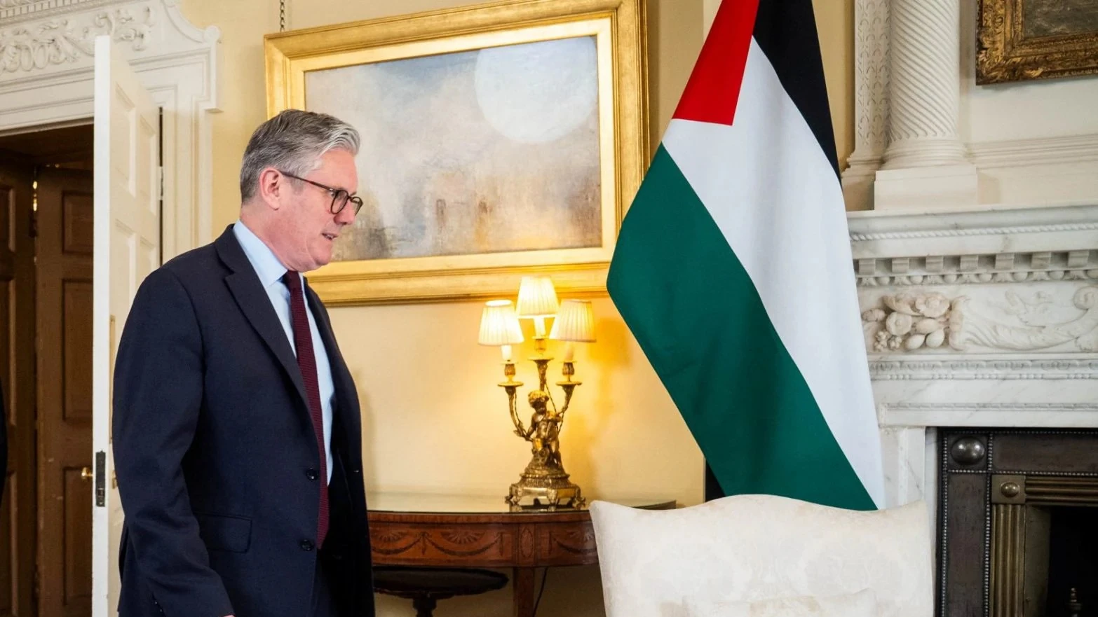 UK demands ‘overhaul’ of Palestinian education as condition for statehood: Report